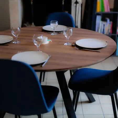 Mitoyen Confort Alpstuga *